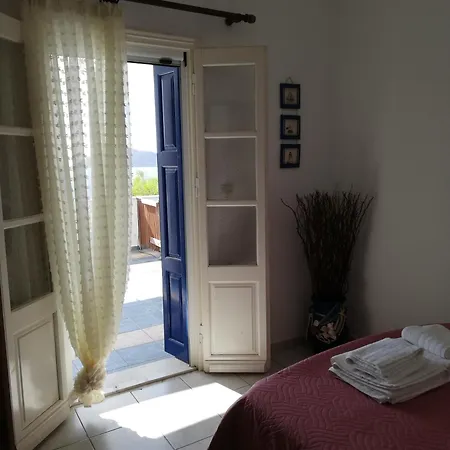 Panormitis Pizanias House בית נופש Kálymnos